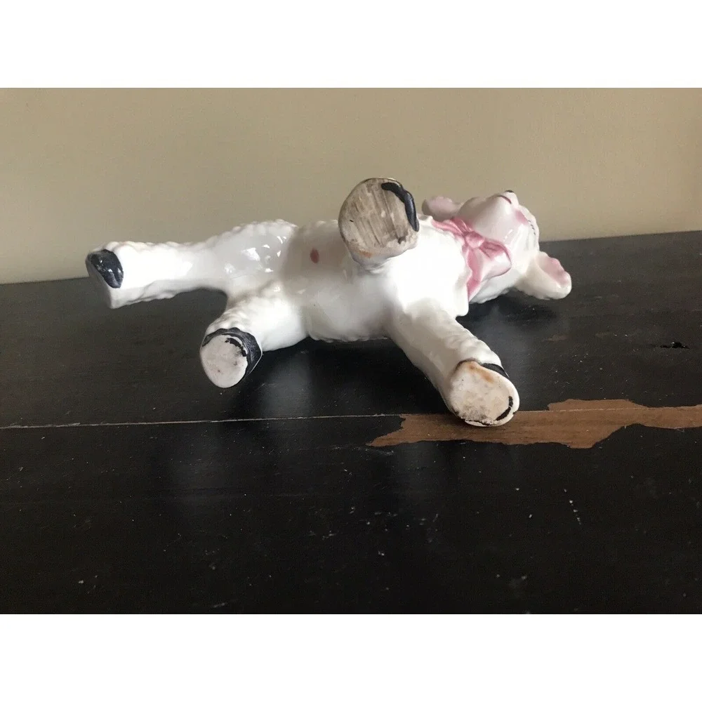 Vintage Ceramic Lamb/Sheep Baby Nursery/Easter Planter W/ Pink‎ Bow